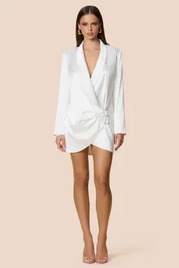 Love Nookie Penelope Blazer Dress Ivory Size 8 for rent on The Volte - image 4