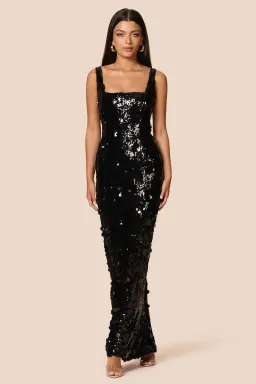 Love Nookie Seraphine Gown in Black Size S / AU8 for rent on The Volte - image 4