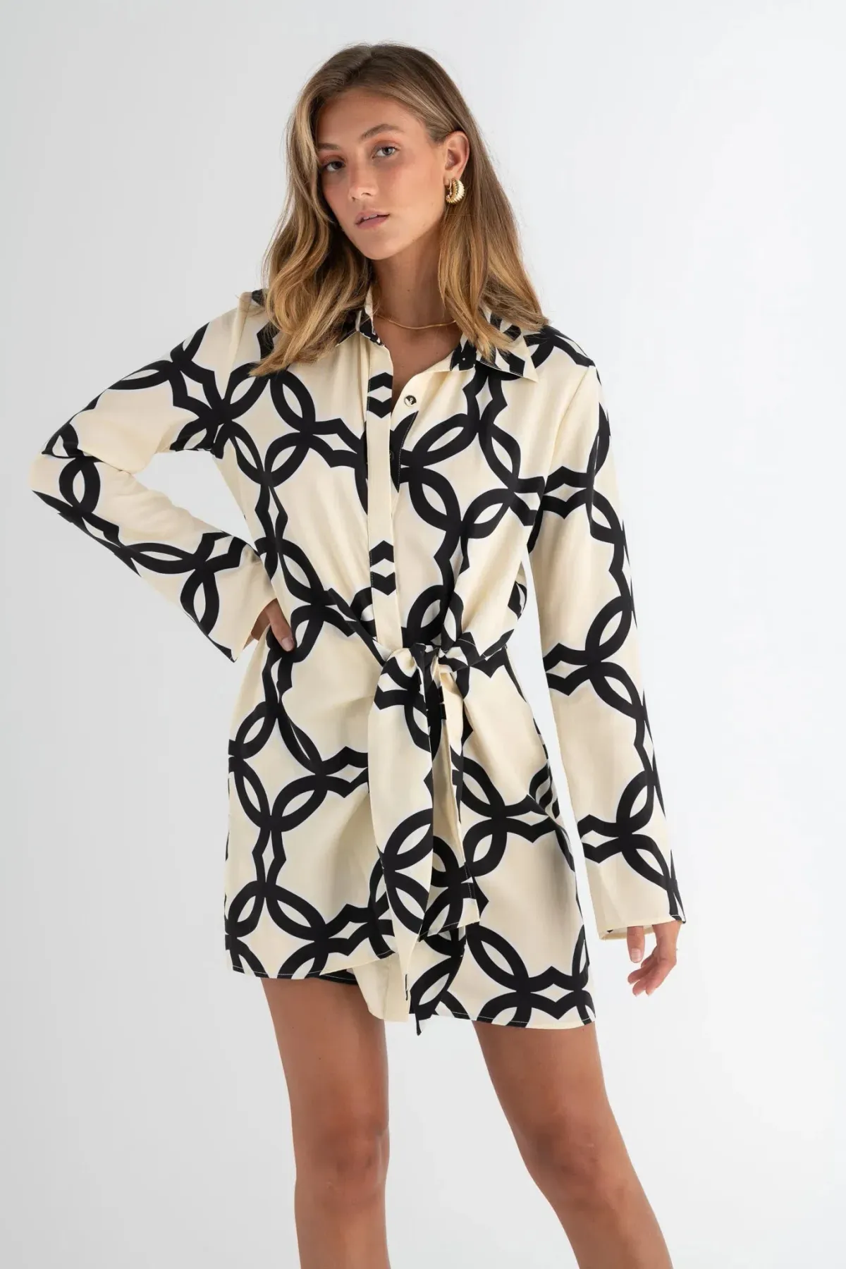 Pasduchas Covert Shirt Mini Dress Quatrefoil Print Size 14 - Image 2