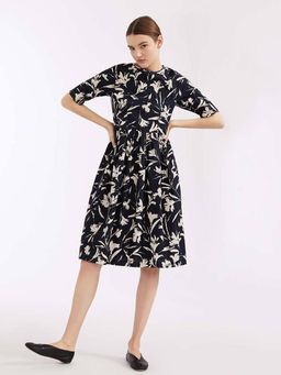 New Max Mara dress model Zeo. size 6 for rent on The Volte - image 1