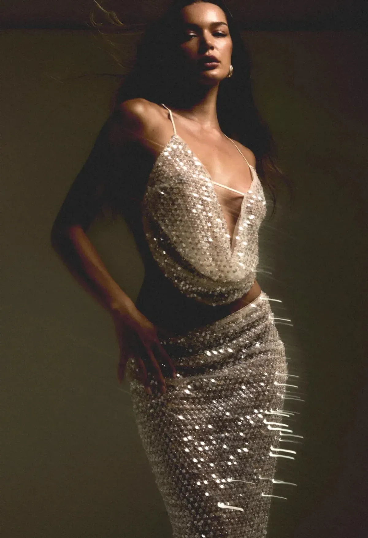 SYDNEY LANE CRYSTAL SEQUIN CO-ORD QUARTZ. SIZE S / AU 8 - Image 4