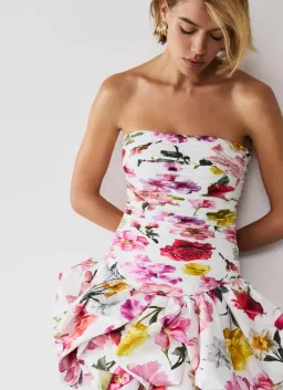 Aje Violette Bubble Hem Mini Dress Floral Size 8 for rent on The Volte - image 2