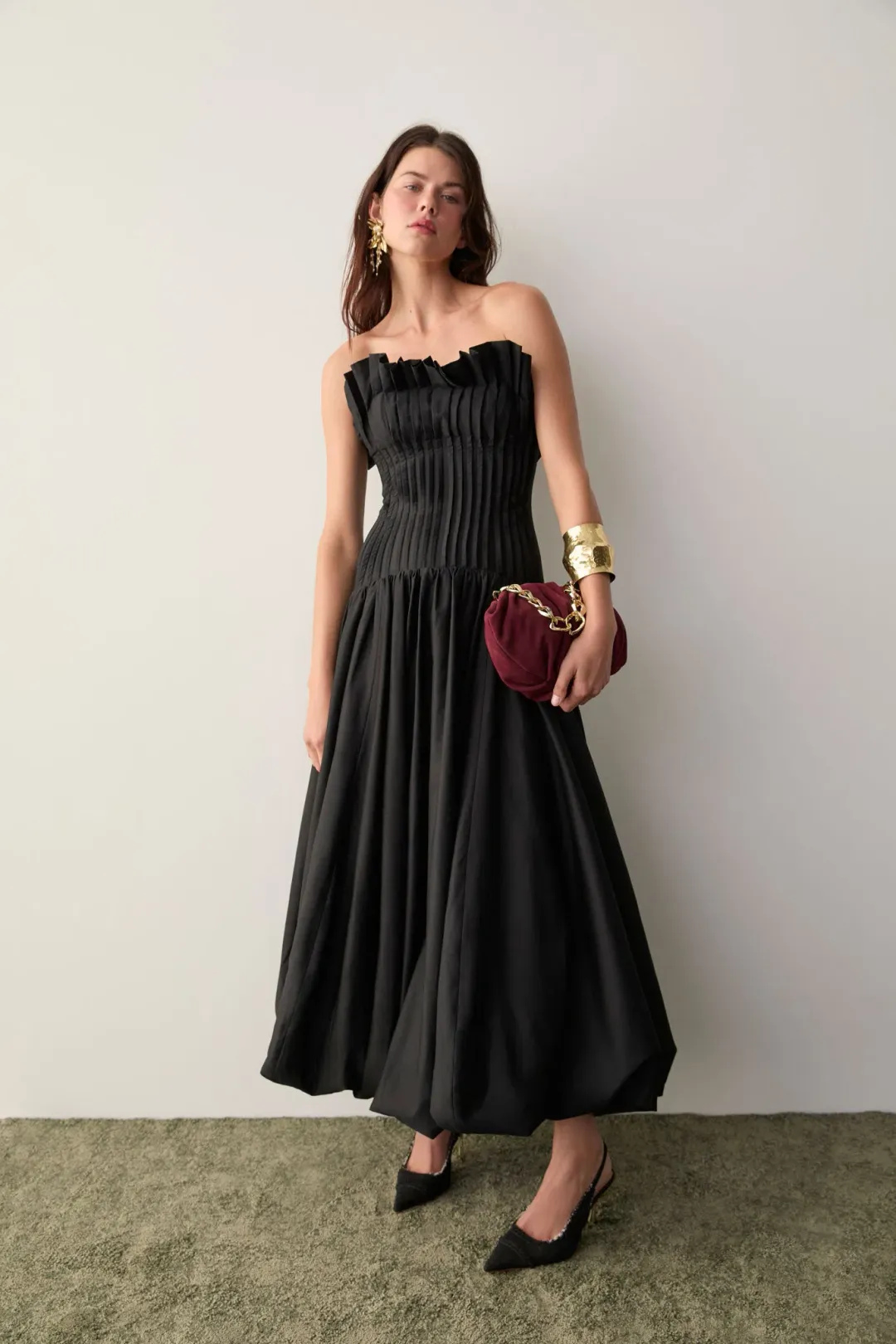 Aje Ivy Bubble Hem Midi Gown Black Size 12 for rent on The Volte - main image