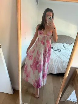 L’idée Jardin Gown Jardin Pink Size 8 for rent on The Volte - image 1