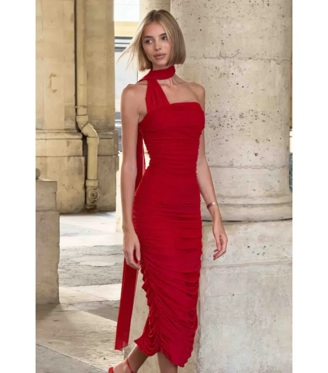Elliatt Darya Maxi Dress Red Size AU 10 for rent on The Volte - main image