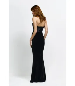 Effie Kats Lakely Maxi Gown in Black Velvet Size AU 8 for rent on The Volte - image 2