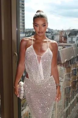 Sydney Lane Crystal Sequin Co-ord Set Quartz Size 8 / S for rent on The Volte - image 5