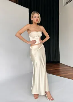 Arcina Ori Blair Set Cream Size AU 12 for rent on The Volte - image 1