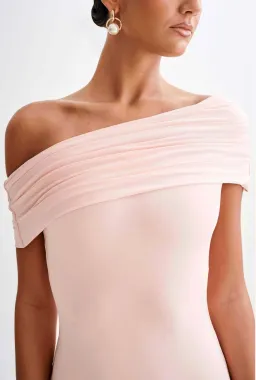 Meshki Cassandra Off Shoulder Slinky Maxi Dress Pale Pink Size XS for rent on The Volte - image 2