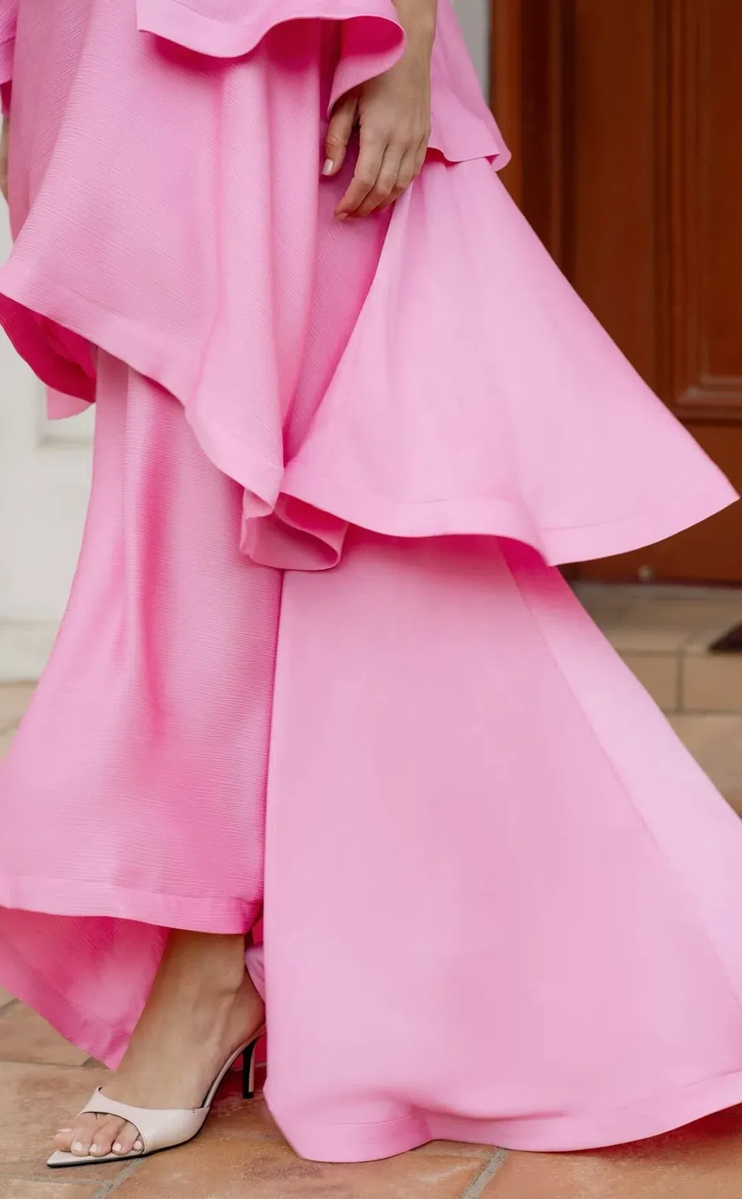 Elliatt Tilly Tiered Maxi Dress size XL / 14 Pink for rent on The Volte - main image