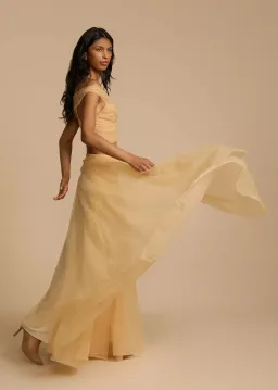 Arcina Ori Violetta Set Honeycomb Size XL AU14 for rent on The Volte - image 2