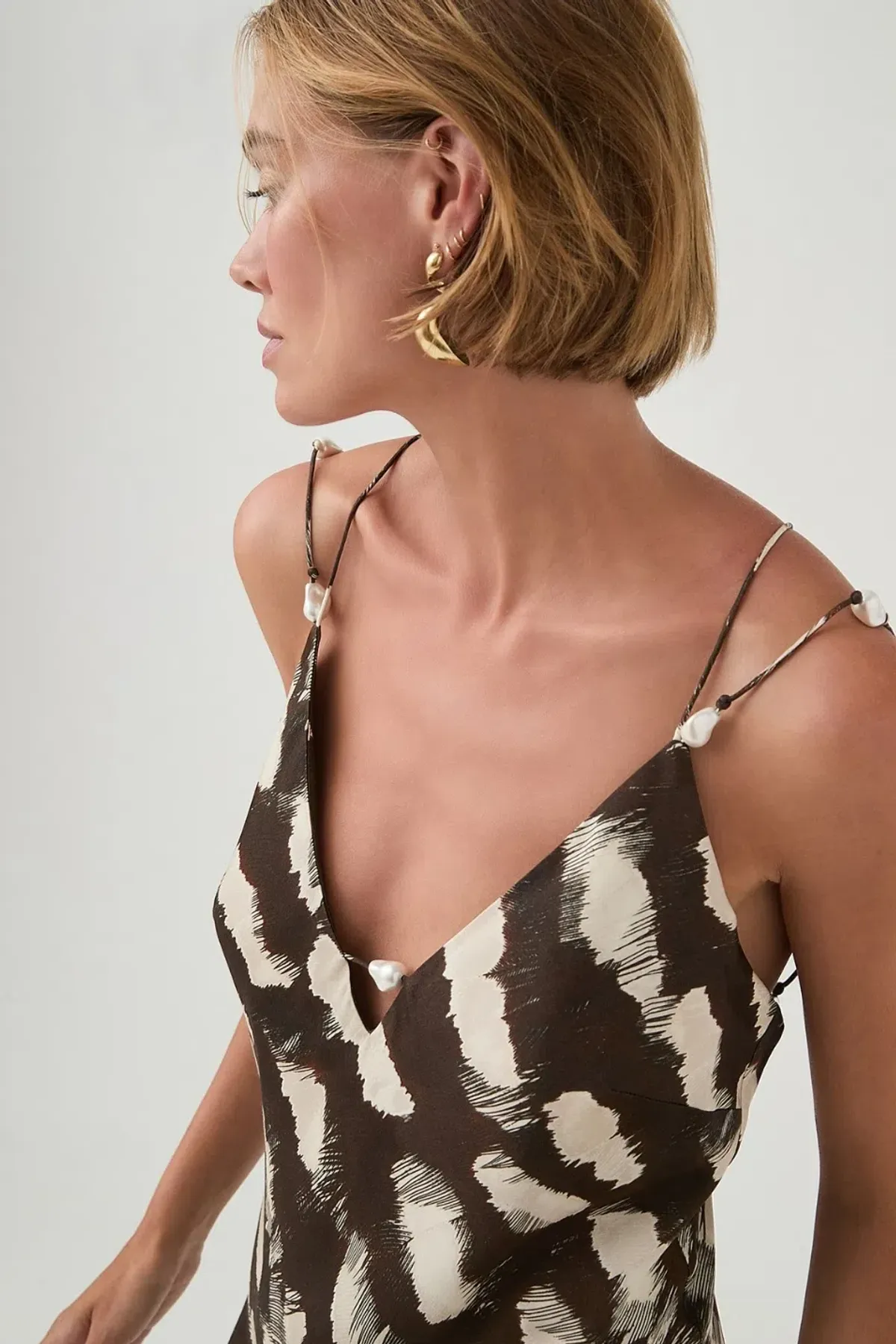 AJE Agate crossback midi - Image 4