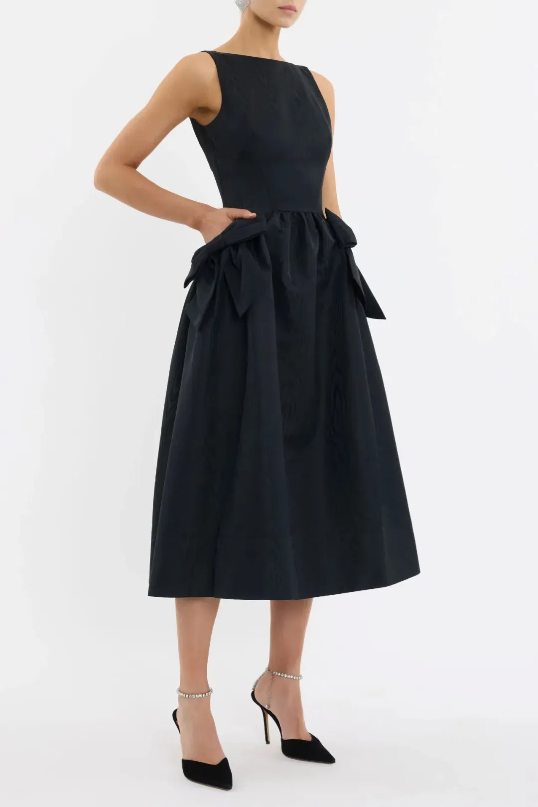 Rebecca Vallance Narcissa Midi Dress Black Size AU 8 for rent on The Volte - main image