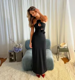 Maygel Coronel Liri Maxi Black One Size for rent on The Volte - image 2