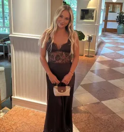 Sneaky Link x Jaz Hand Lace Maxi Chocolate size 6 for rent on The Volte - image 1