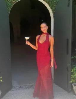 Jasmine Maxi Wine Size 6 for rent on The Volte - image 2