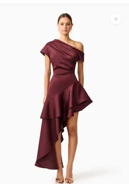 Elliatt - Livia Asymmetrical Gown Size 12 for rent on The Volte - image 1