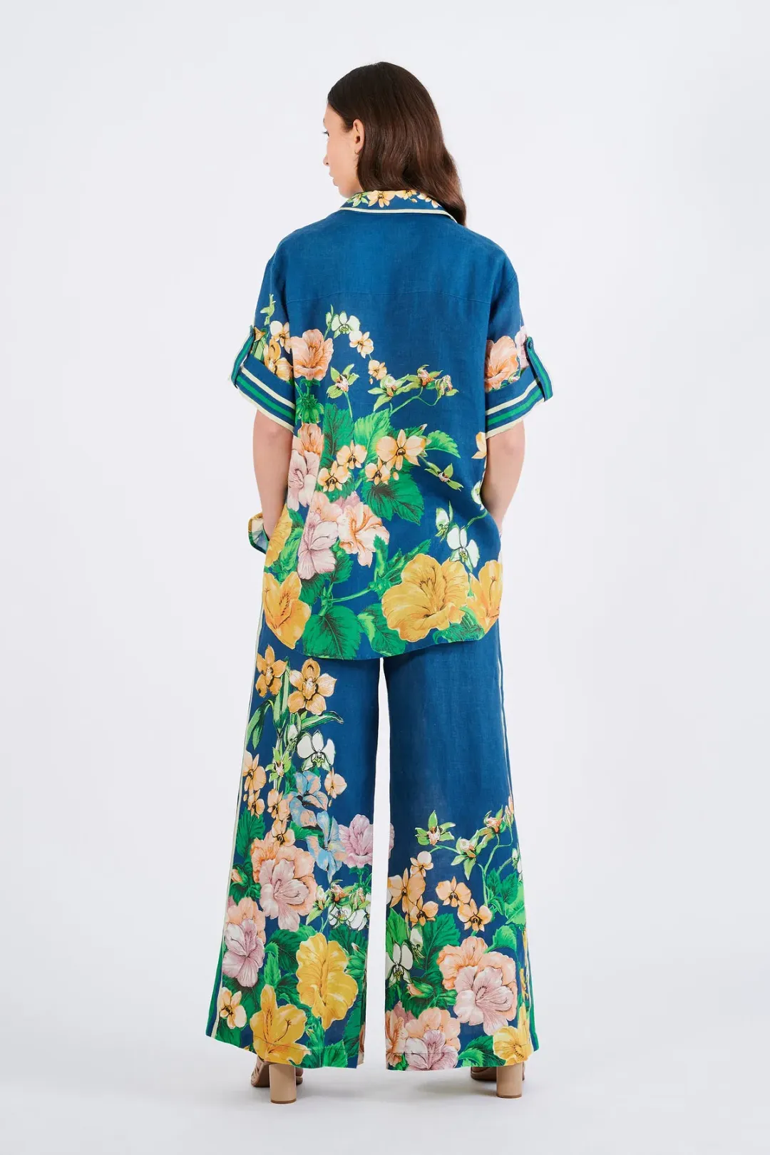 Lyla Linen Set for rent on The Volte - main image