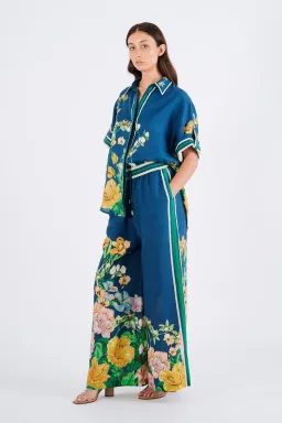 Lyla Linen Set for rent on The Volte - image 2