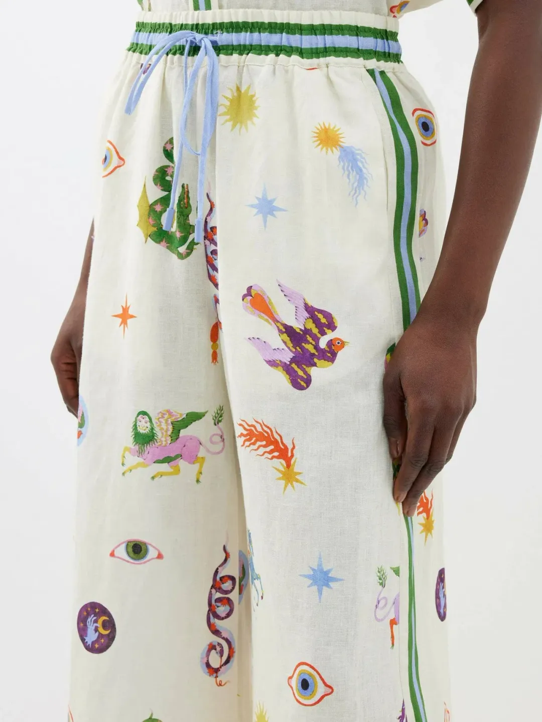 Aether Set for rent on The Volte - main image