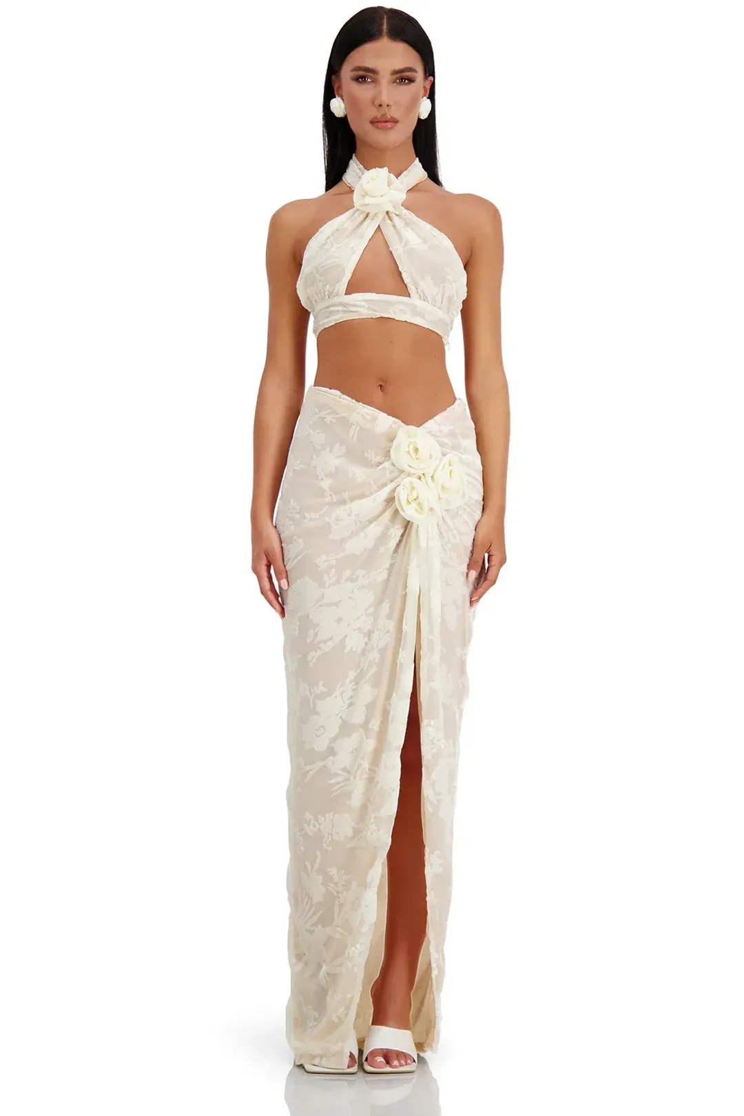 Celestina Set for rent on The Volte - main image