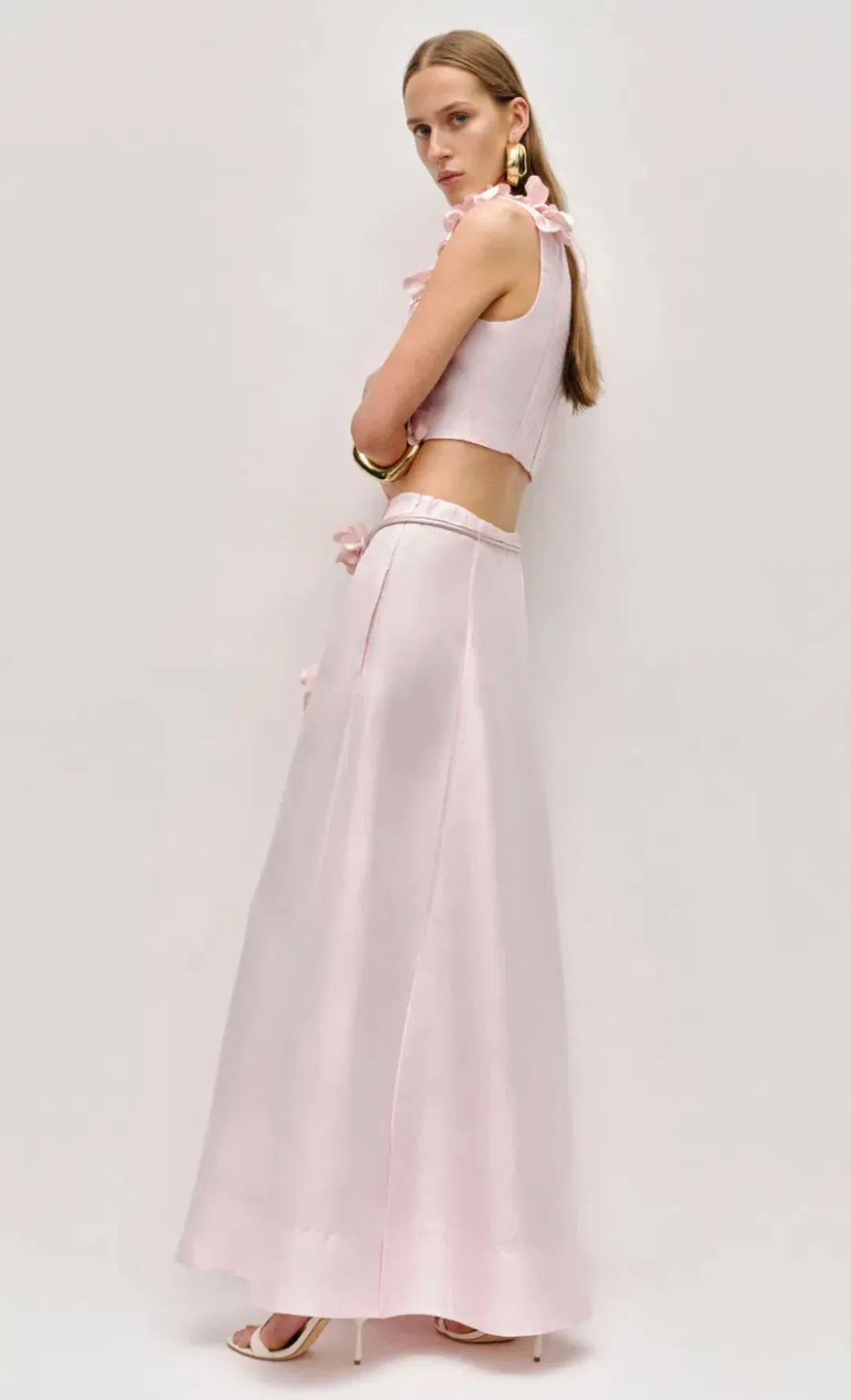 AJE CAMILLE FLOWER SET for rent on The Volte - main image