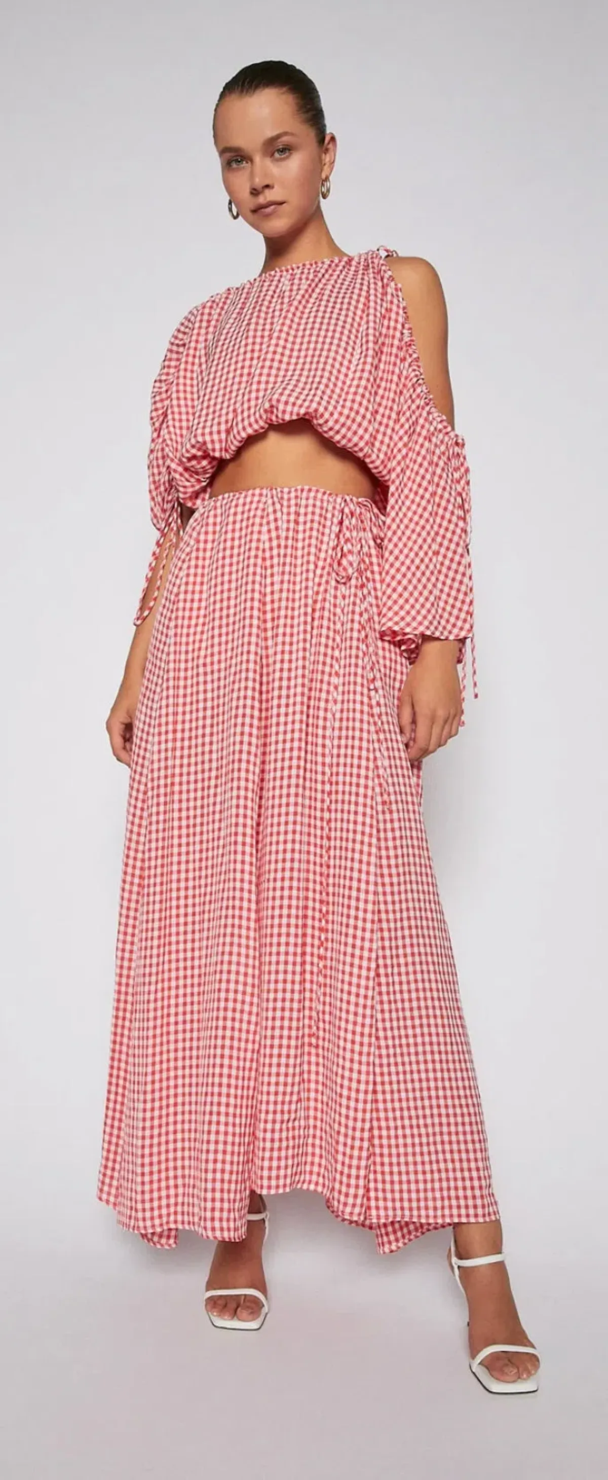 Raspberry Gingham Drawcord Set - Image 1