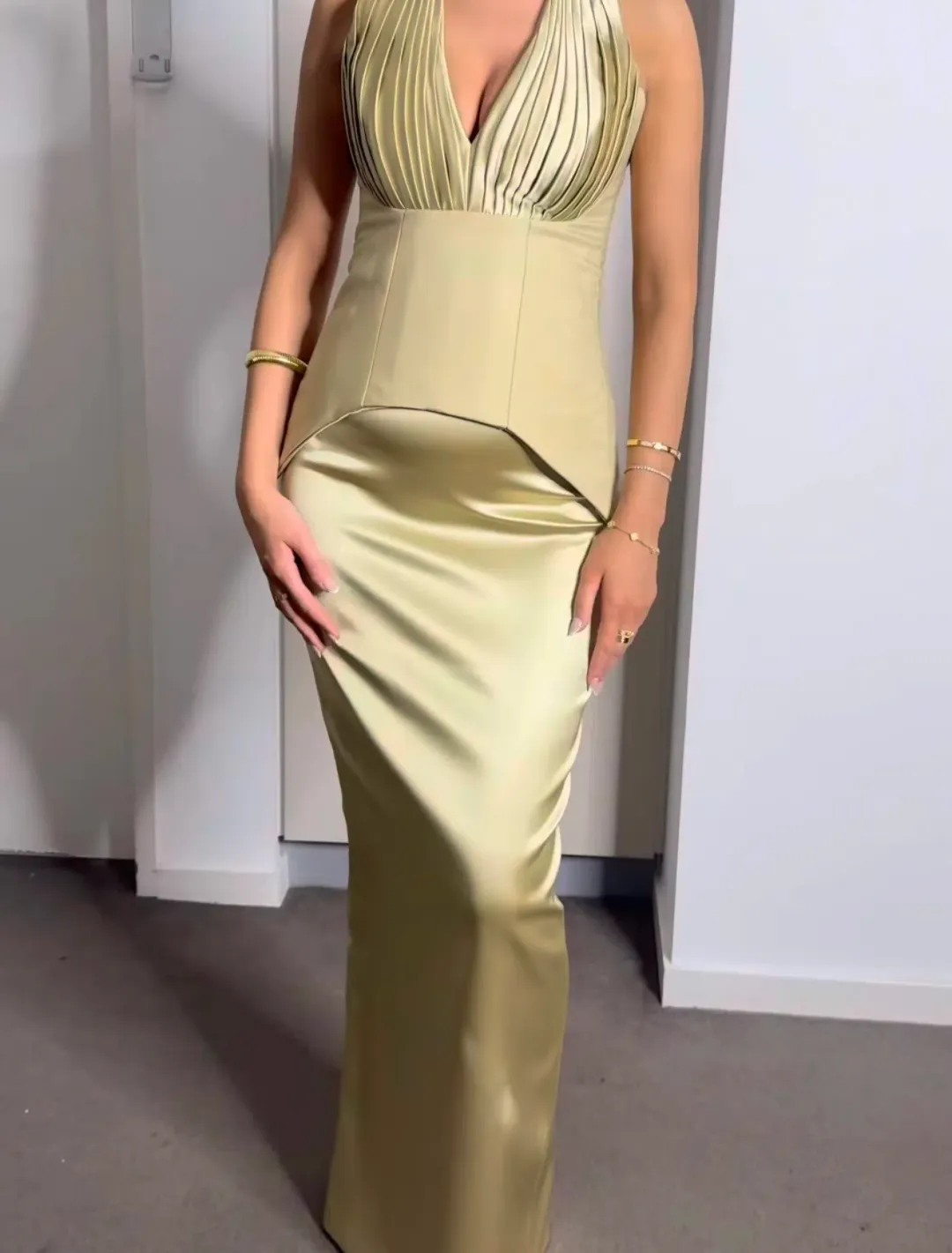 Custom Made for rent on The Volte - main image