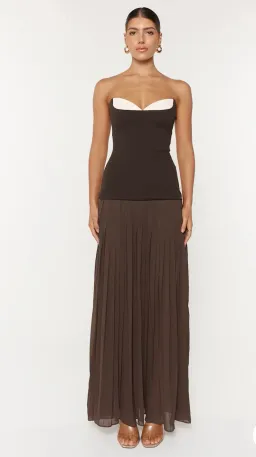 Jefrei Sei/She is Olla Nicolette Maxi in Espresso Sz M for rent on The Volte - image 1