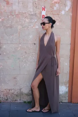 Henne Vida Dress Umber Size 4 for rent on The Volte - image 9