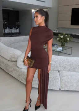 Yojani Boutique Gia Dress Size 10-12 for rent on The Volte - image 9