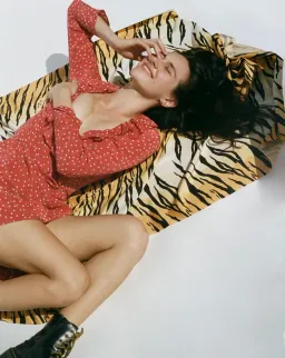 Realisation Par THE ALEXANDRA in Red Star for rent on The Volte - image 1