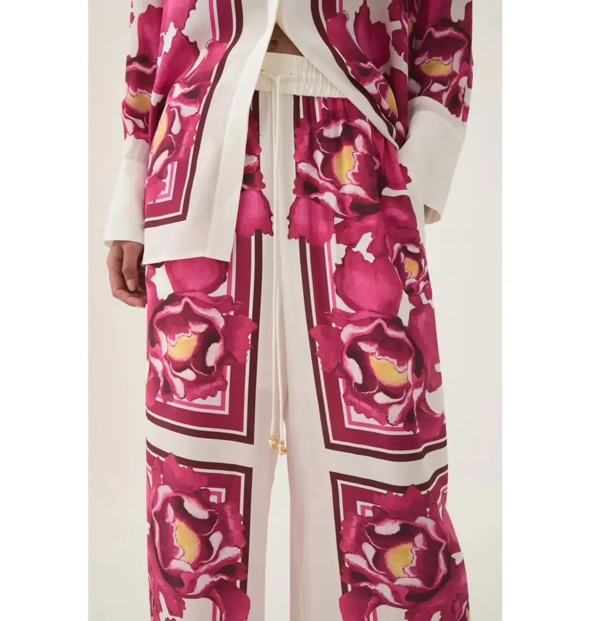 AJE ATOMIC SILK SHIRT AND RELAXED PANTS SET BOLDLY BLOOMING SIZE AU 10 & 12 - Image 8