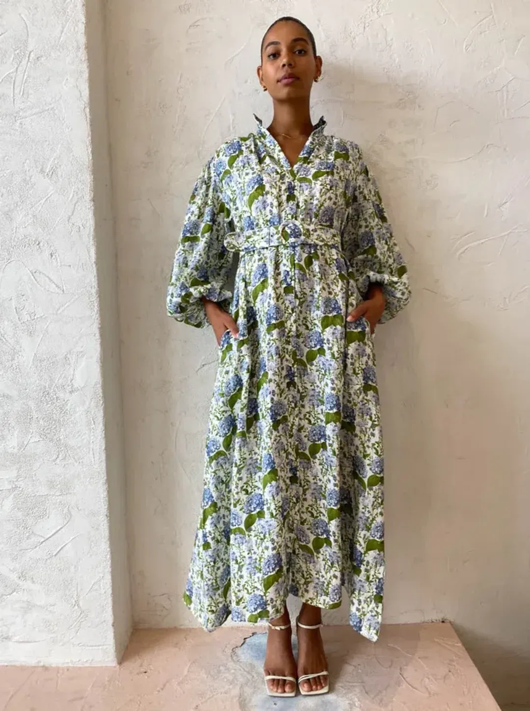 Palm Noosa Noddy Dress In Blue Blooms Size 8 for rent on The Volte - main image