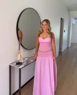 I am Delilah Adeline Set Pink size 6 for rent on The Volte - image 3