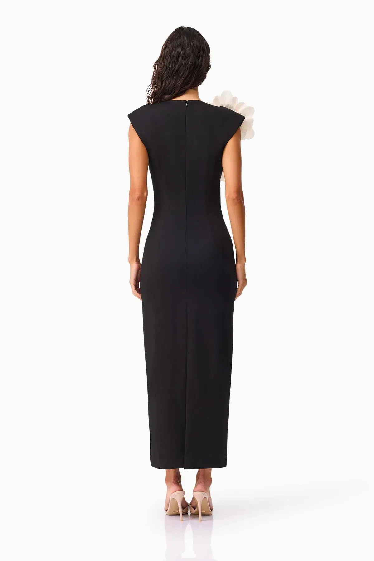 Elliatt Zahara V-Neck Gown in Black - Image 5