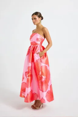 Pasduchas Kalani Midi Dress; size 10 for rent on The Volte - image 2