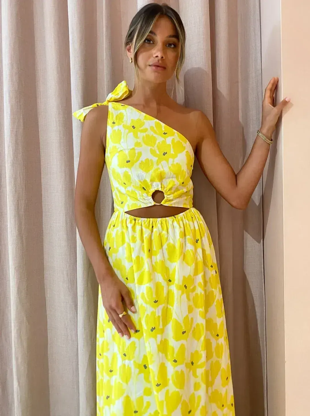 BY NICOLA DAHLIA DRESS YELLOW FLORAL SIZE 6 for rent on The Volte - main image
