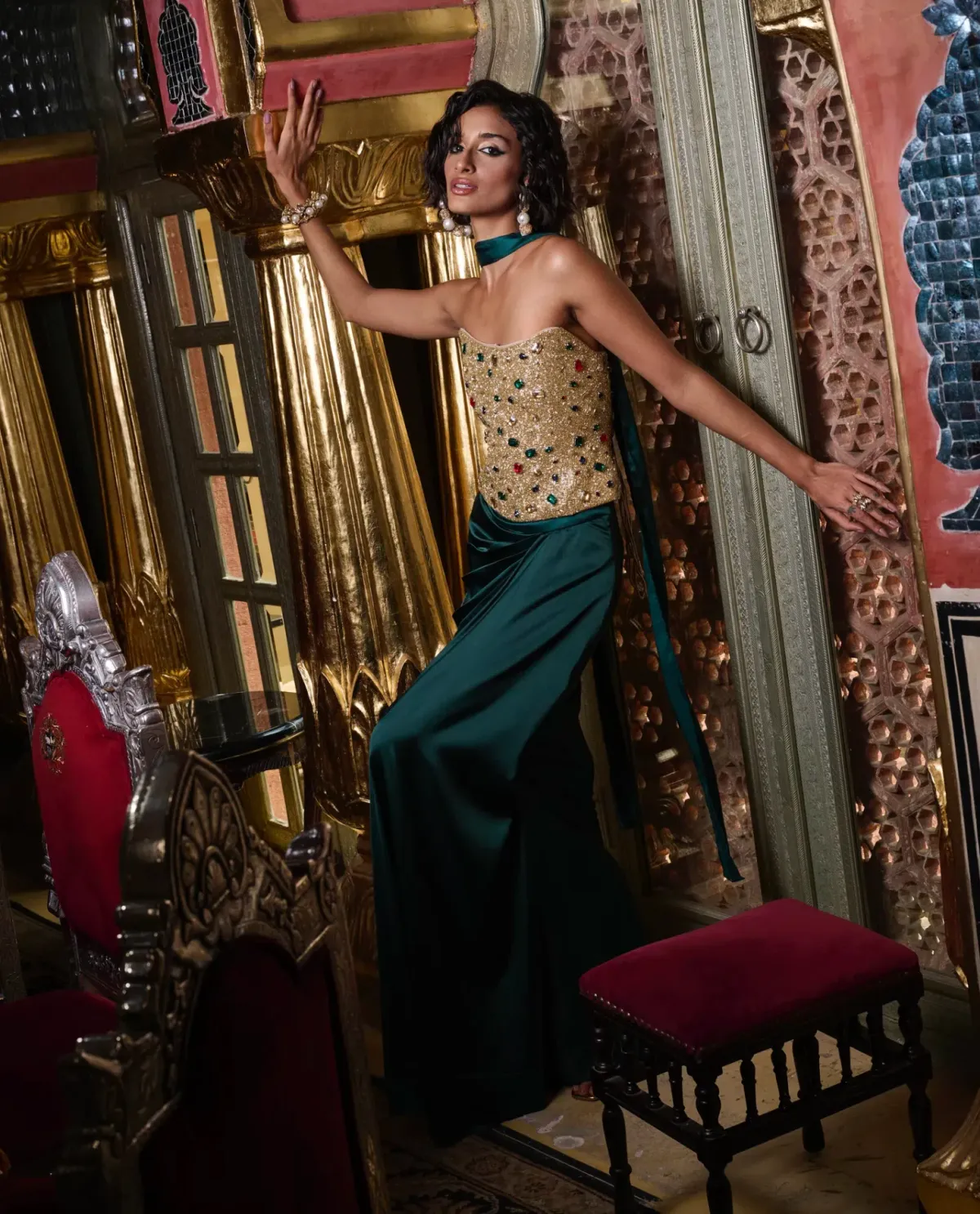 Hand-embroidered custom Sultana corset - Image 1