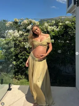 Arcina Ori Alessia Skirt and Top Size Small / 8 AU for rent on The Volte - image 1