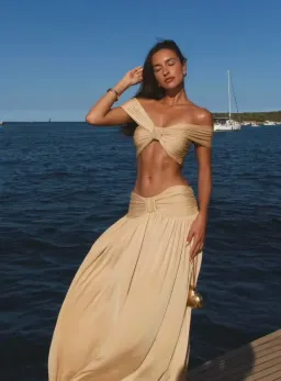 Arcina Ori Alessia Skirt and Top Size Small / 8 AU for rent on The Volte - image 2