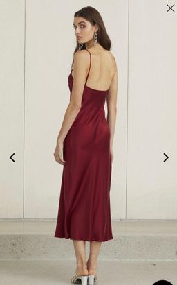 Bec and bridge classic midi dress size 8 for rent on The Volte - image 2