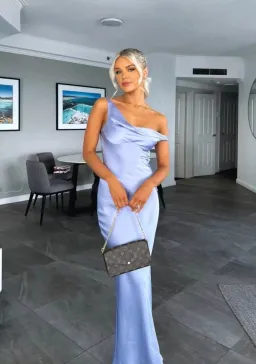 Natalie Rolt Monika Gown Lilac size 8 for rent on The Volte - image 1