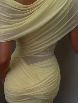 BENNI. Otto Mini Dress Lemon Size S/AU 8 for rent on The Volte - image 2