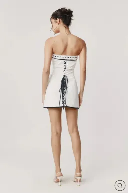 With Jean SABRIN DRESS | WHITE EMBROIDERY size S for rent on The Volte - image 4