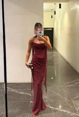 HOUSE OF CB Set Cassidy Maxi Skirt and Hallie Corset Top and scarf in Cabernet Red size small for rent on The Volte - image 2