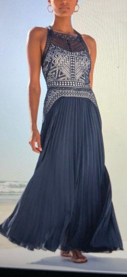 Dress Karen Millen size 12 for rent on The Volte - image 4