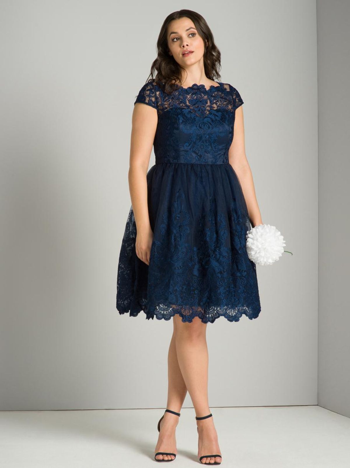 Chi Chi April Curve Size 18 - Image 3