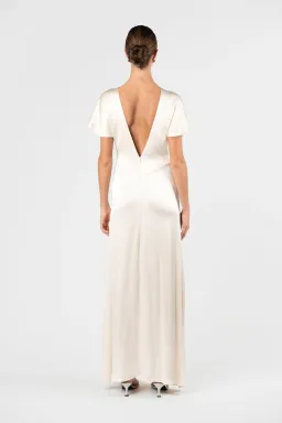 One Fell Swoop Kiera Dress- Shell Size 6 for rent on The Volte - image 5