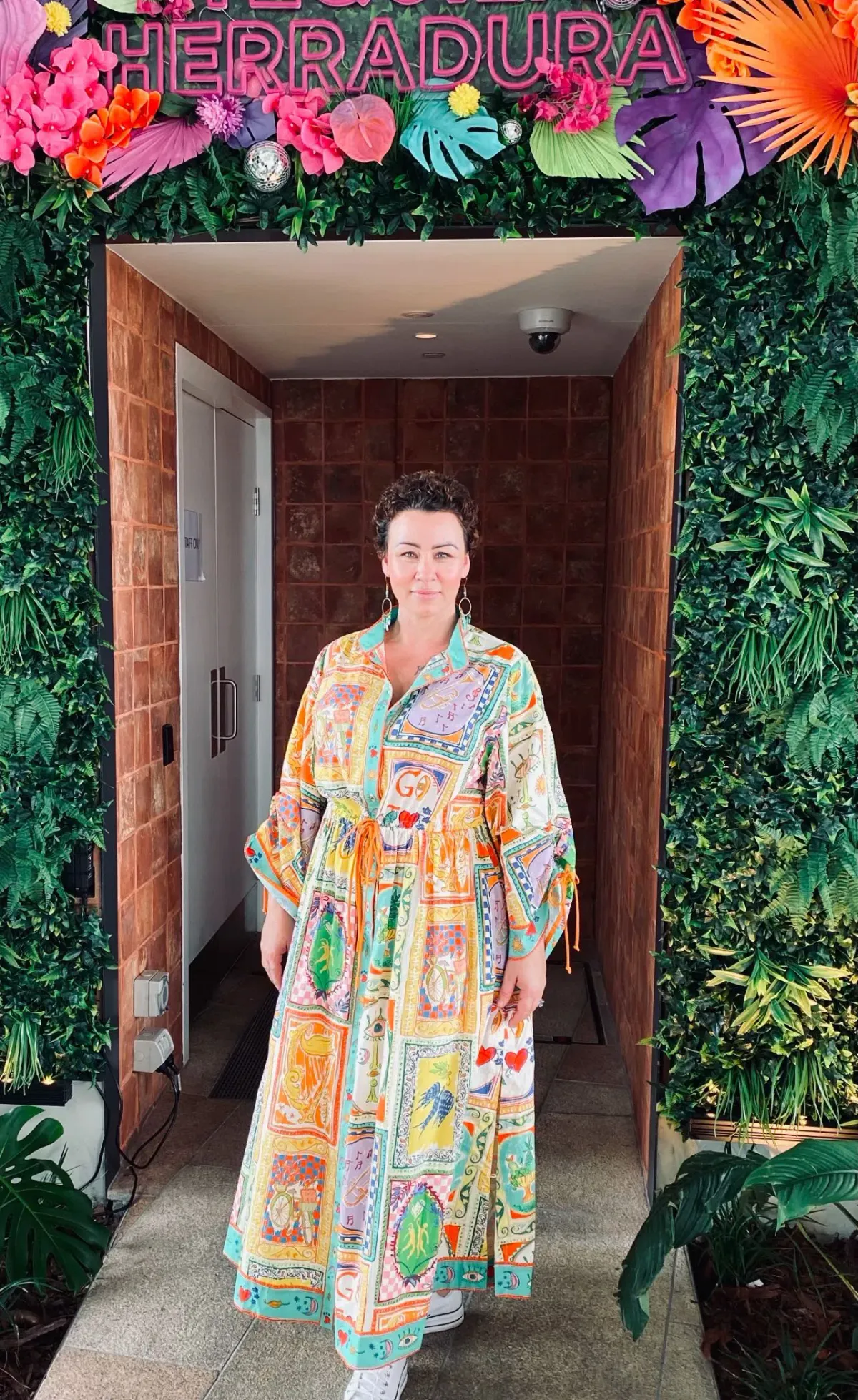 ALEMAIS HOLIDAY GO TO SHIRTDRESS SIZE 12 - Image 2